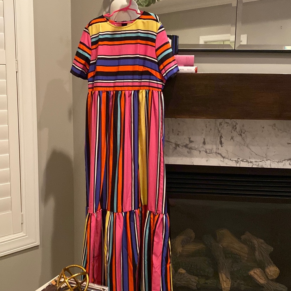 Shein colorful striped Maxi dress-never worn-S